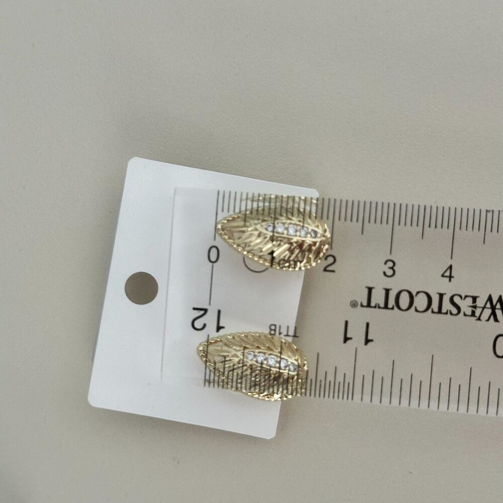 14K Gold Plated High Quality Women's Earring Stud Leaf Cubic Zirconia - Picture 6 of 8